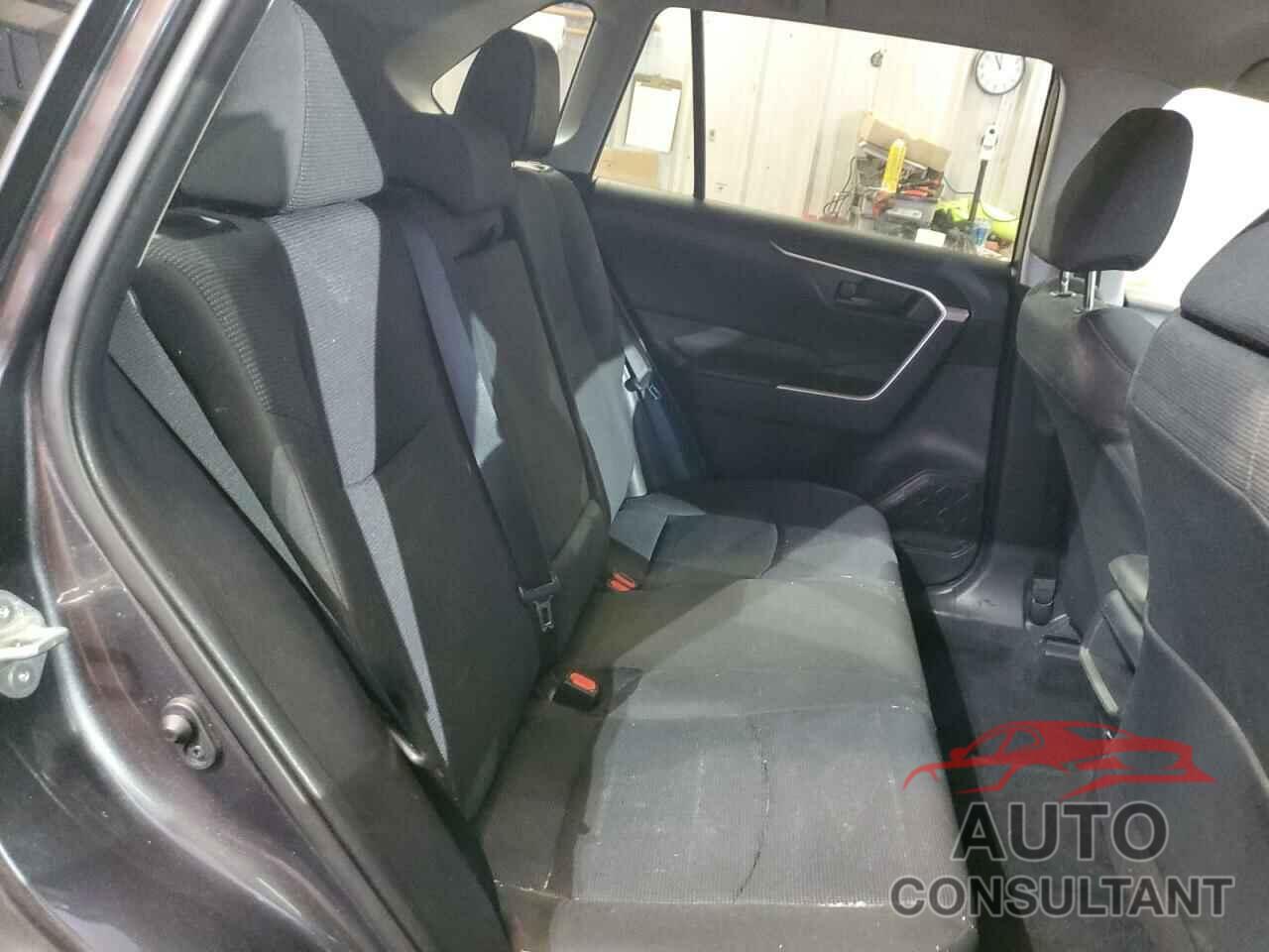 TOYOTA RAV4 2019 - 2T3F1RFV0KC045406