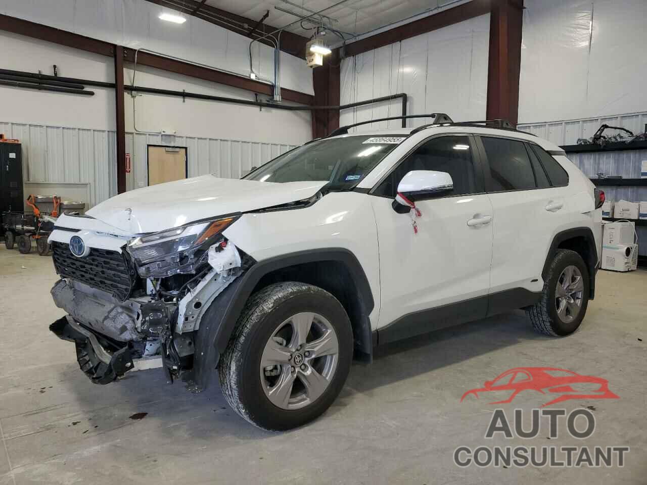 TOYOTA RAV4 2024 - 2T3RWRFV9RW233266