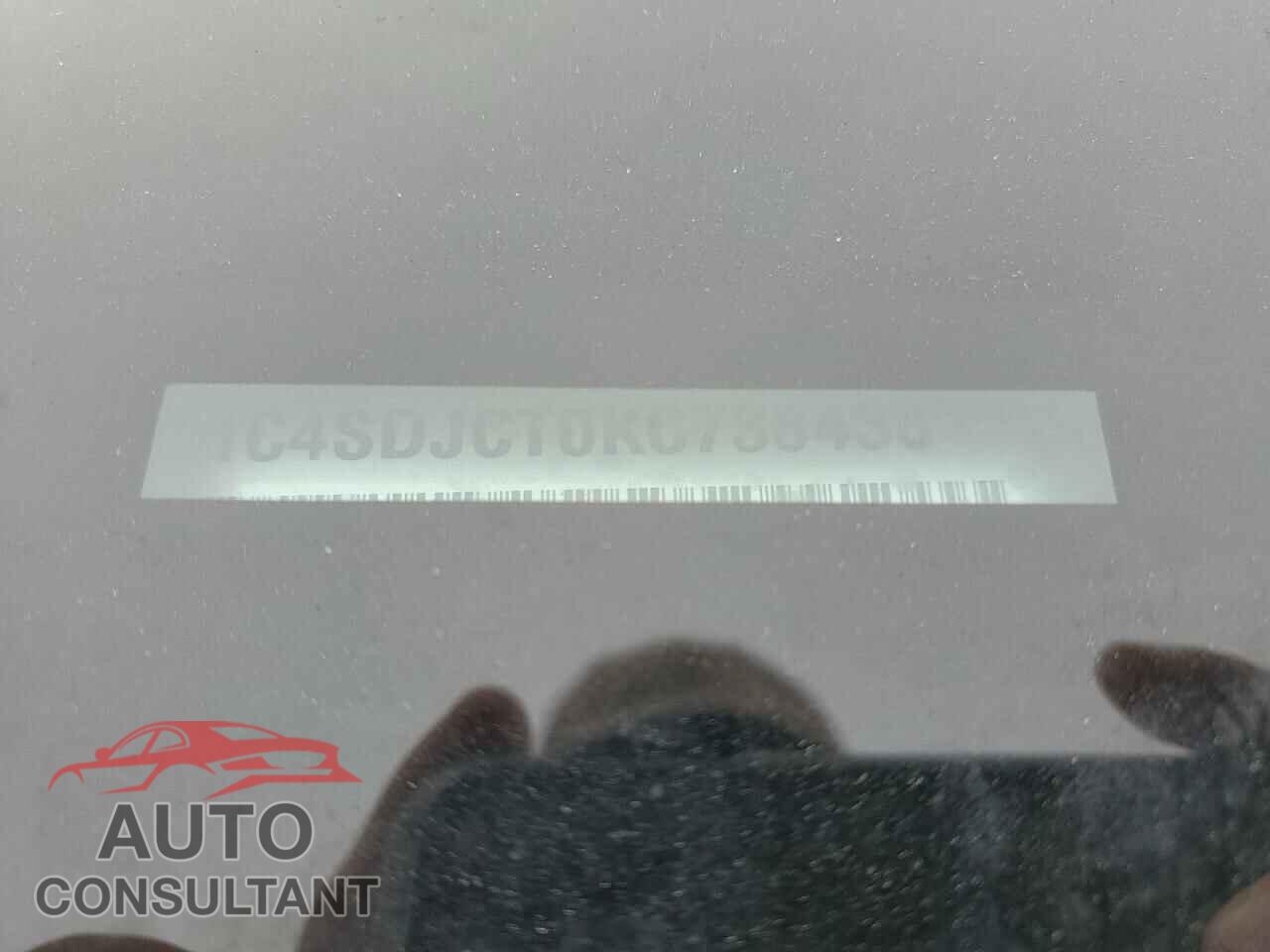 DODGE DURANGO 2019 - 1C4SDJCT0KC738438