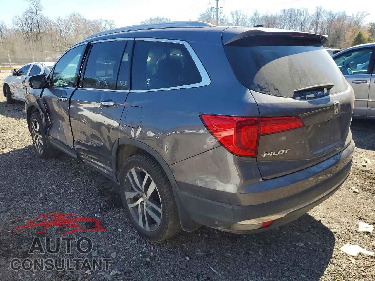 HONDA PILOT 2017 - 5FNYF6H94HB045110