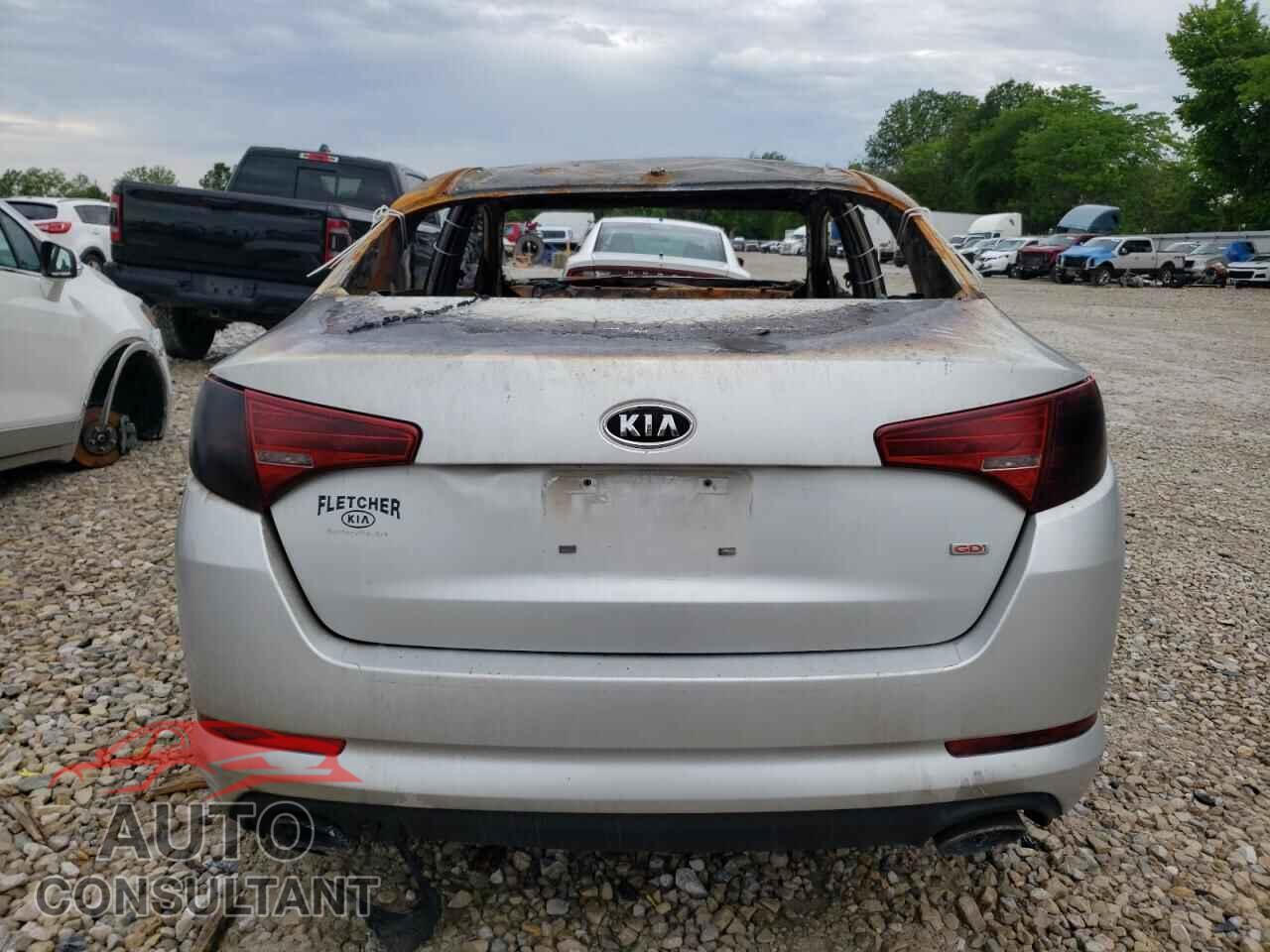 KIA OPTIMA 2011 - KNAGM4A79B5131968