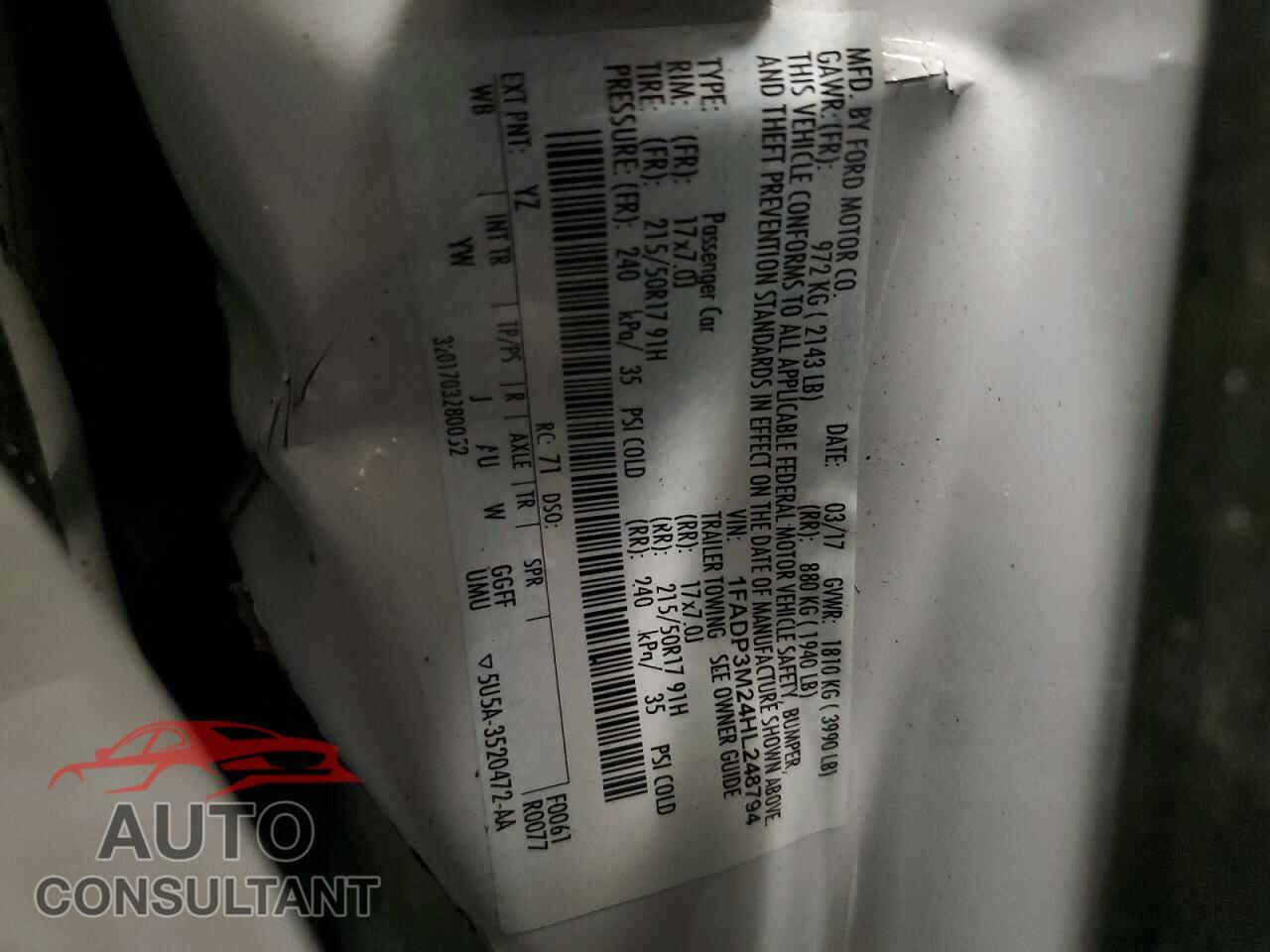 FORD FOCUS 2017 - 1FADP3M24HL248794