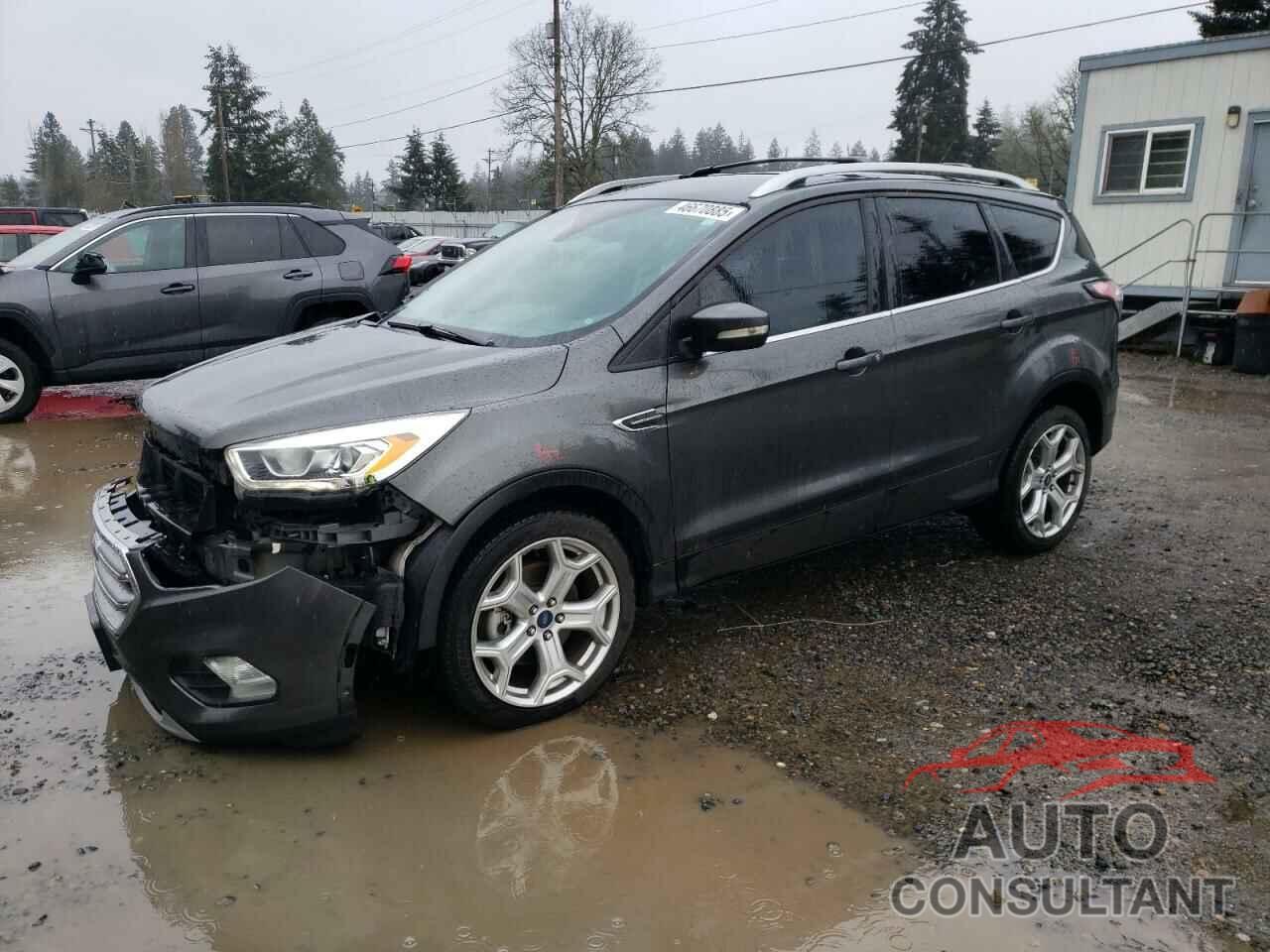 FORD ESCAPE 2017 - 1FMCU9J96HUE48567