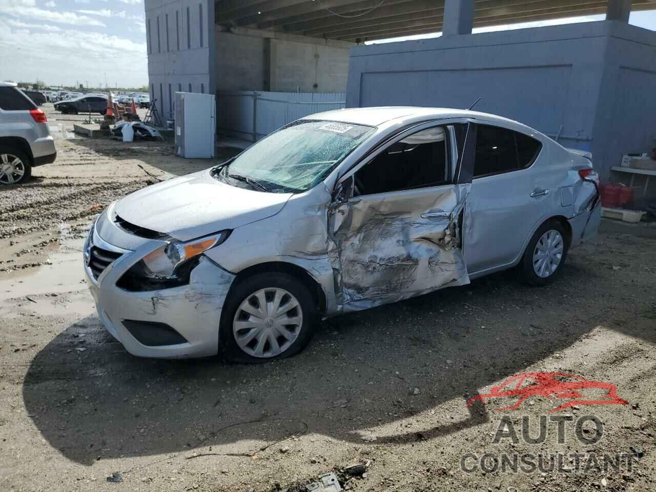 NISSAN VERSA 2019 - 3N1CN7AP7KL873627
