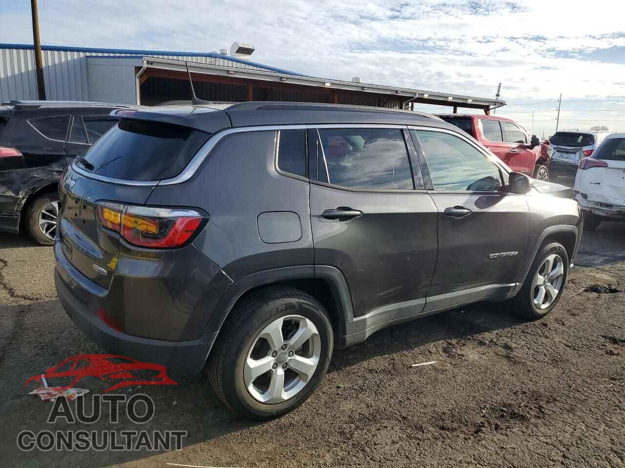 JEEP COMPASS 2017 - 3C4NJCBB9HT647630