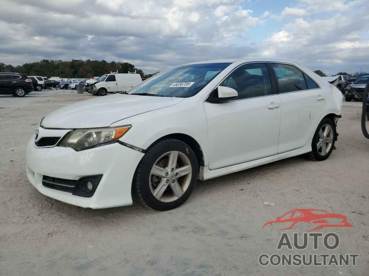 TOYOTA CAMRY 2014 - 4T1BF1FKXEU744397