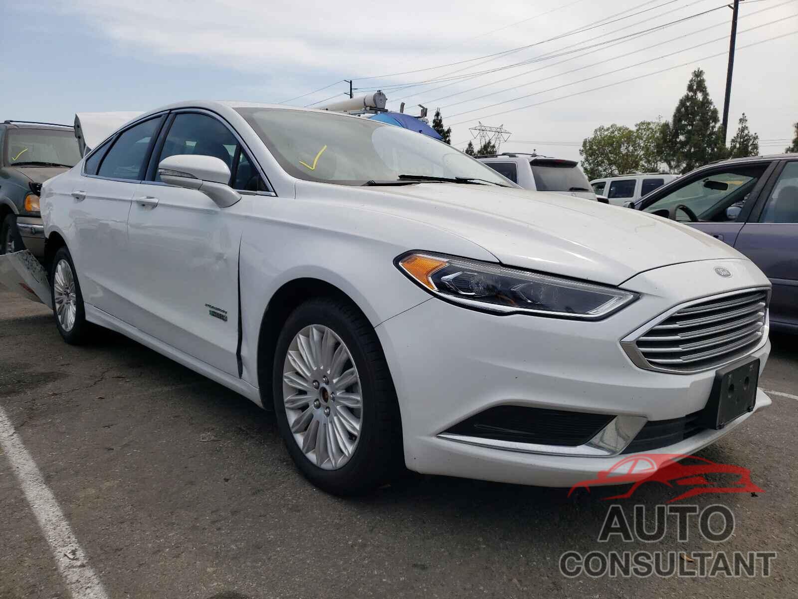 FORD FUSION 2018 - 3FA6P0PU8JR123499