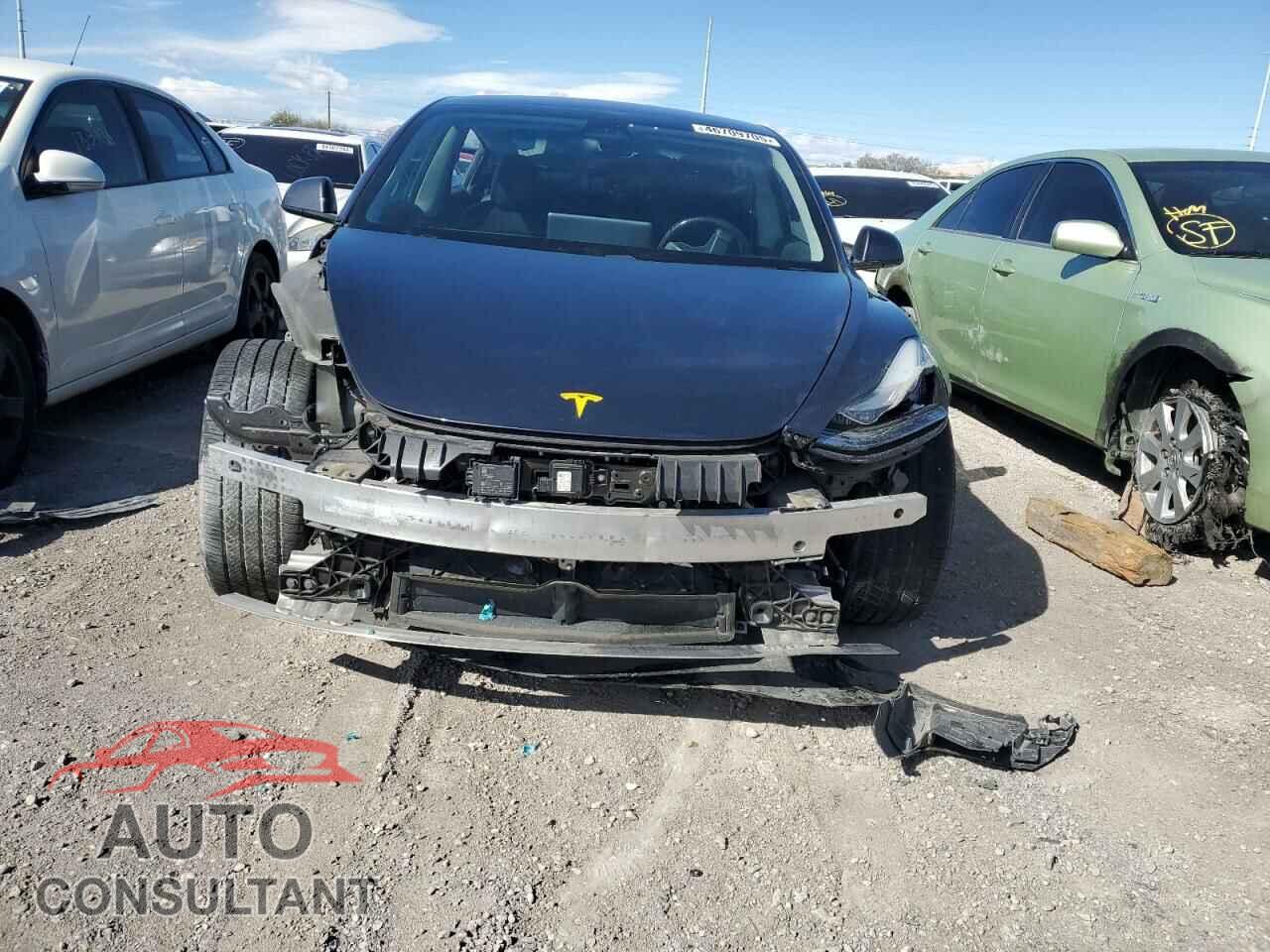 TESLA MODEL 3 2017 - 5YJ3E1EA8HF001299