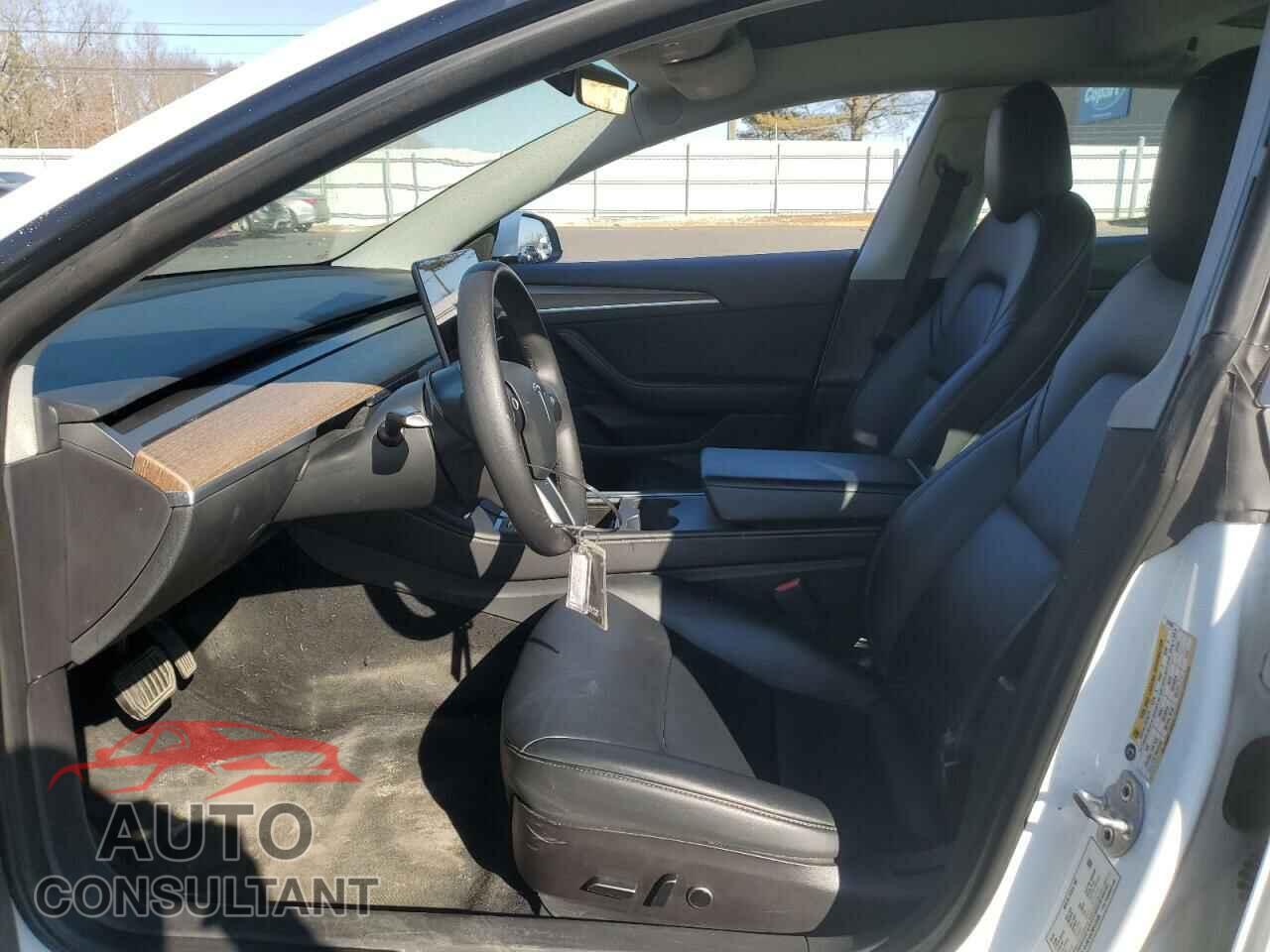 TESLA MODEL 3 2022 - 5YJ3E1EA7NF372336
