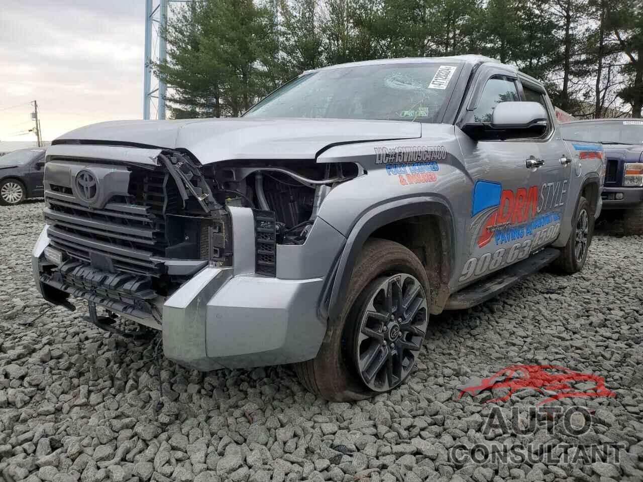 TOYOTA TUNDRA 2023 - 5TFJA5DB9PX087697