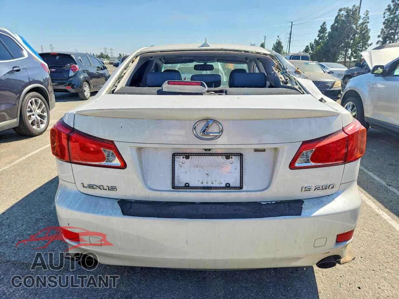LEXUS IS 2010 - JTHBF5C26A5124438