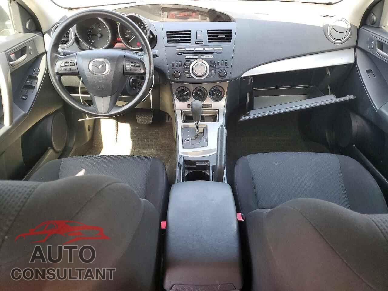 MAZDA 3 2011 - JM1BL1VG3B1356967