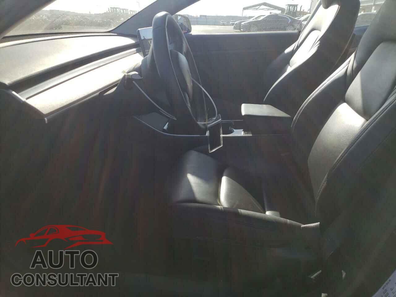 TESLA MODEL 3 2020 - 5YJ3E1EA2LF657393