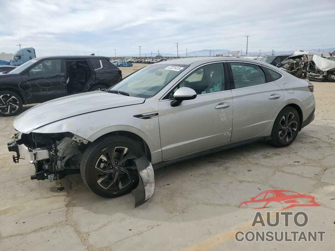 HYUNDAI SONATA 2024 - KMHL64JA2RA401014