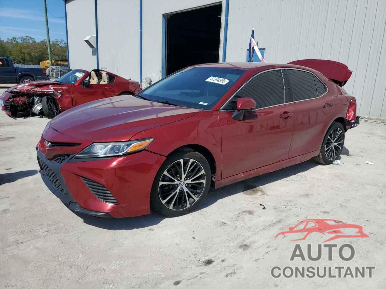 TOYOTA CAMRY 2018 - 4T1B11HK7JU604832