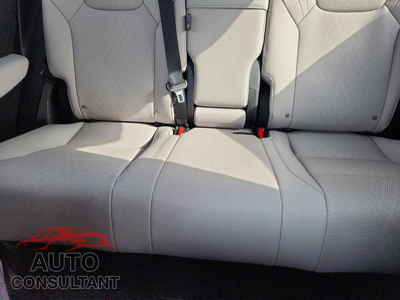 LEXUS UNKNOWN 2024 - 2T2BBMCA4RC061820