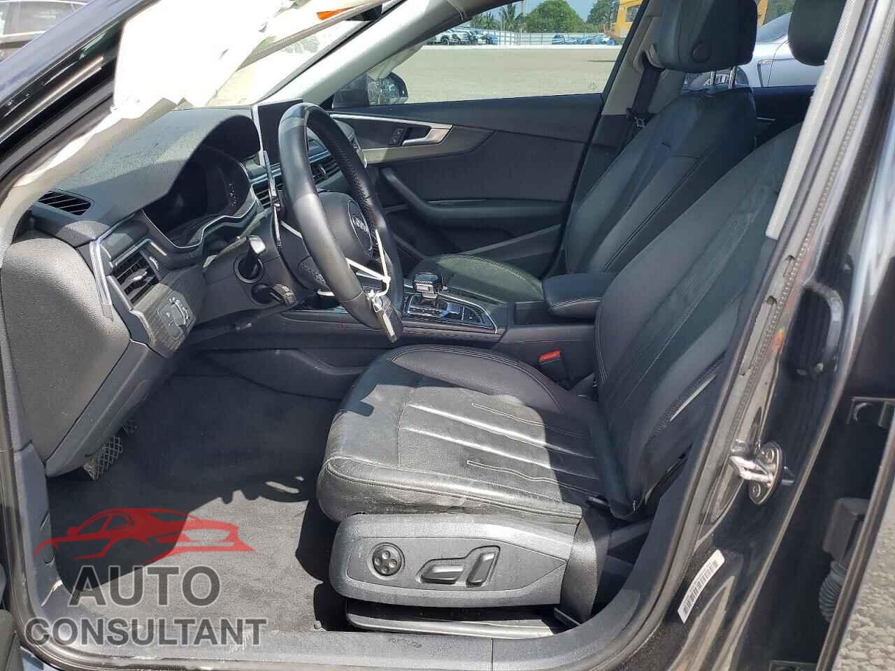 AUDI A4 2018 - WAUKMAF41JA192647