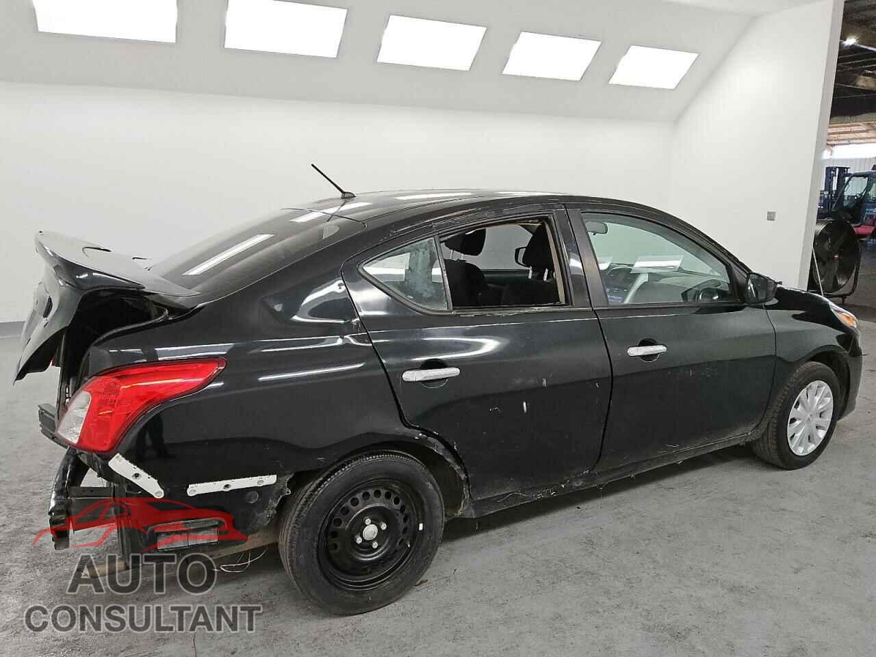 NISSAN VERSA 2019 - 3N1CN7AP3KL845596