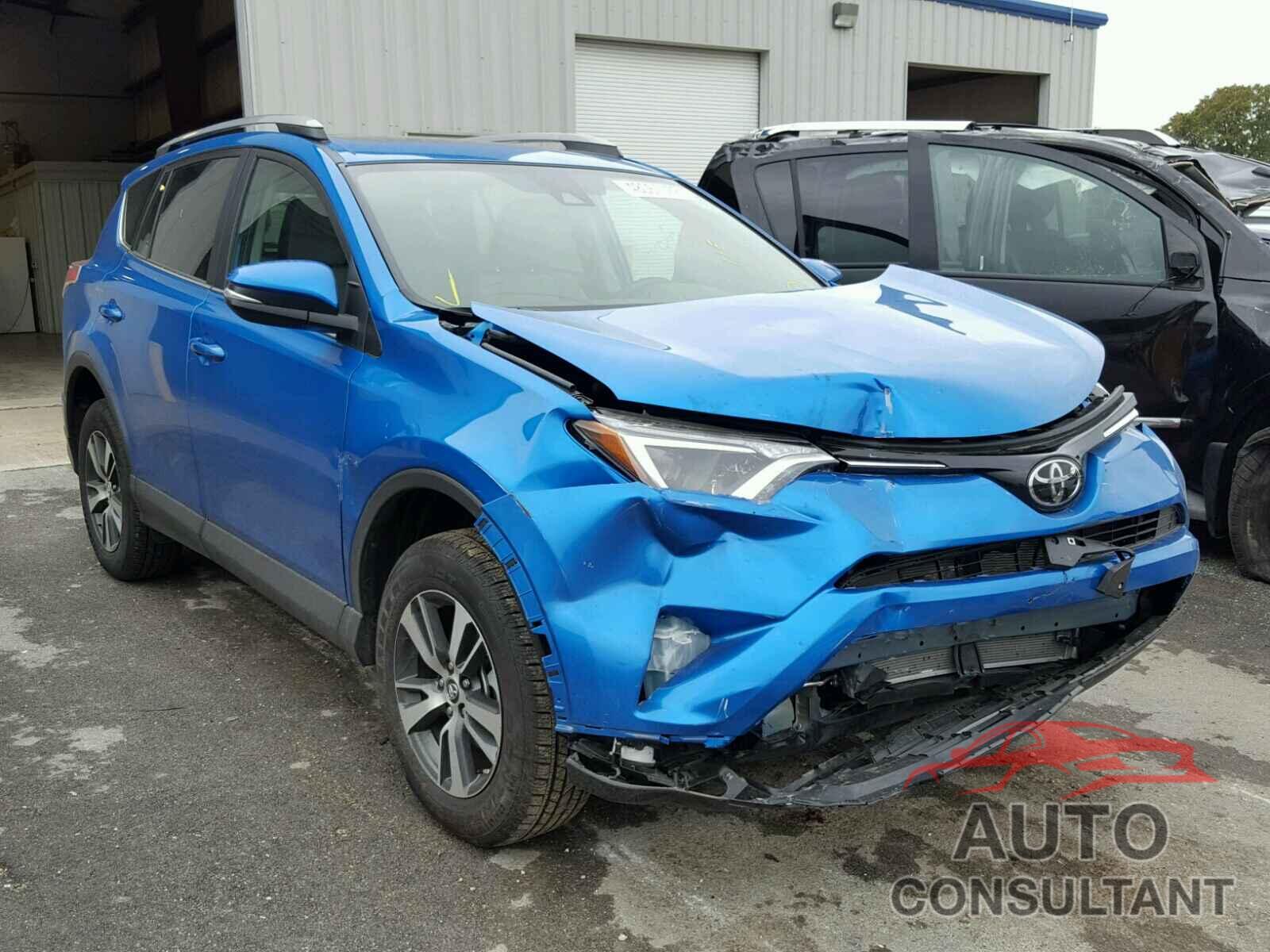 TOYOTA RAV4 XLE 2018 - 2T3WFREV1JW425645