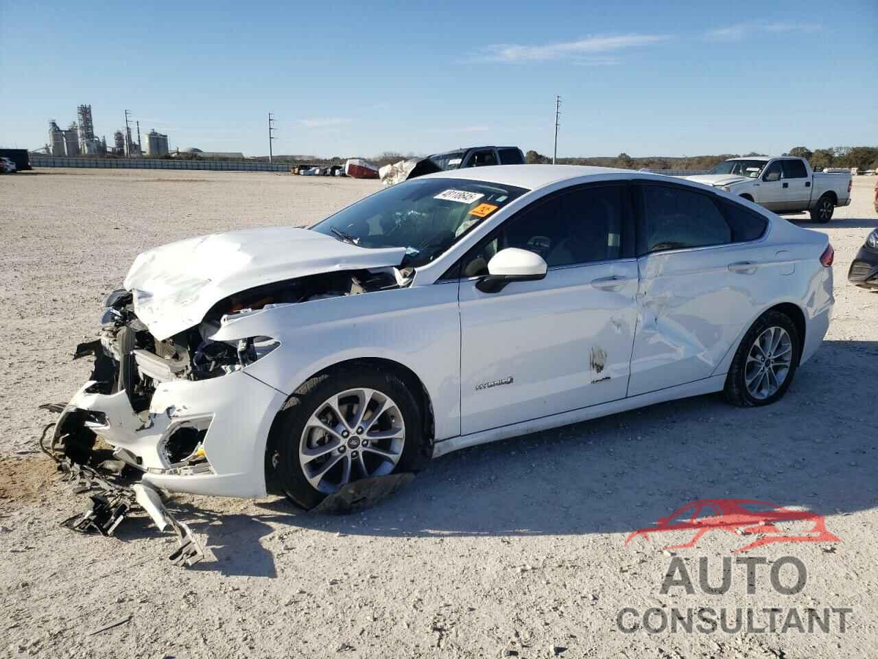 FORD FUSION 2019 - 3FA6P0LU4KR263315