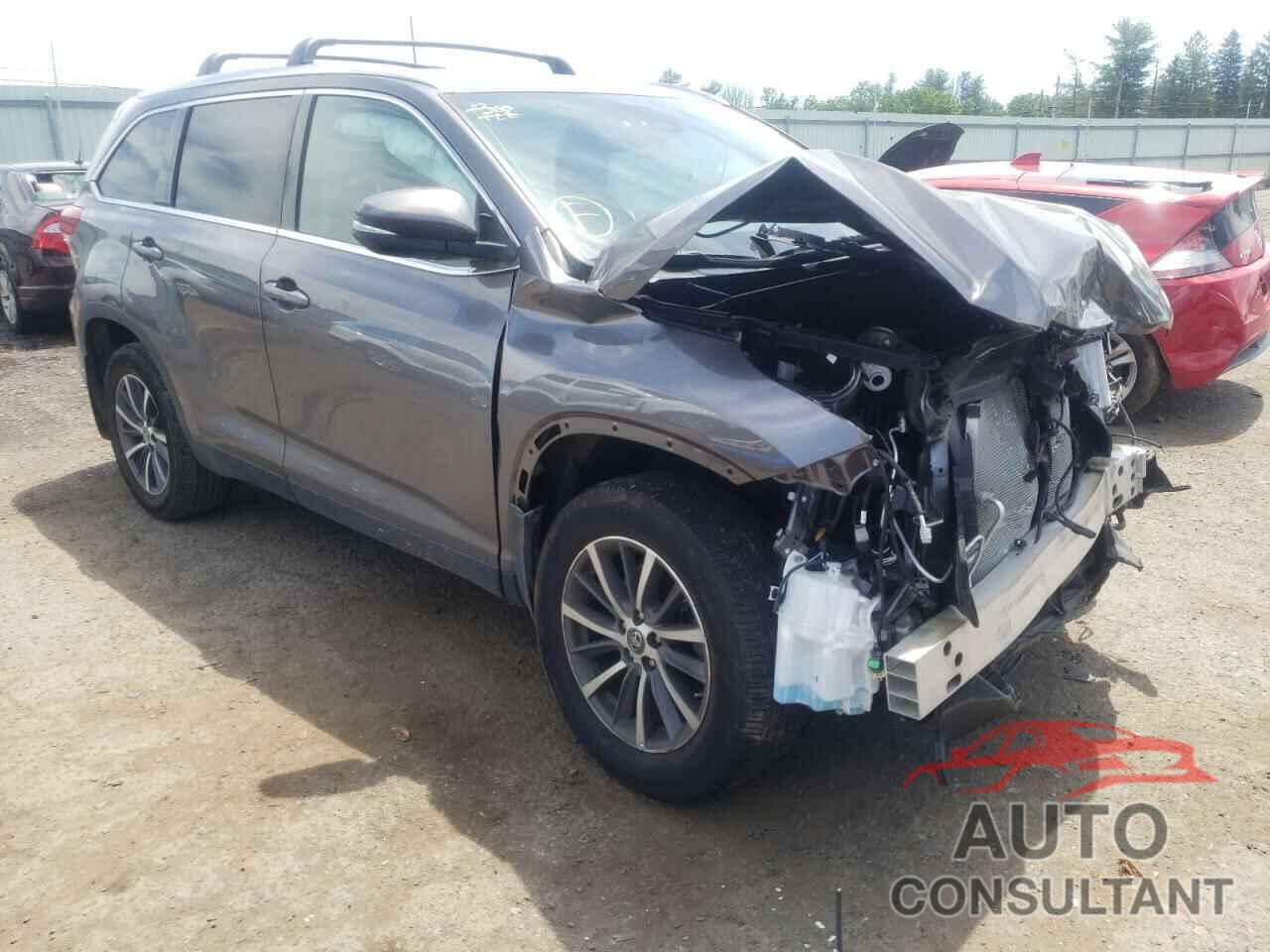 TOYOTA HIGHLANDER 2019 - 5TDJZRFH1KS702226