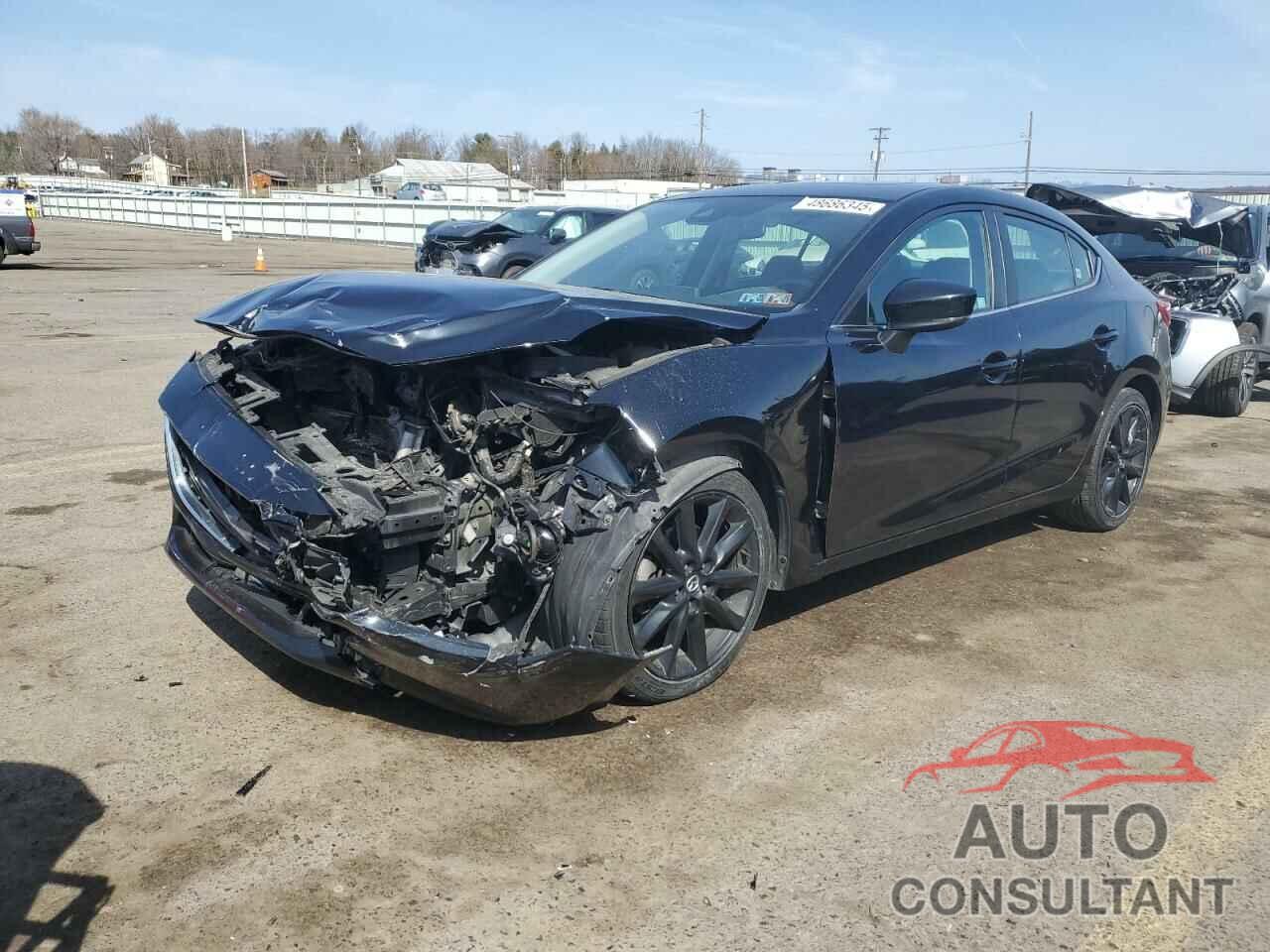 MAZDA 3 2018 - 3MZBN1V30JM161401