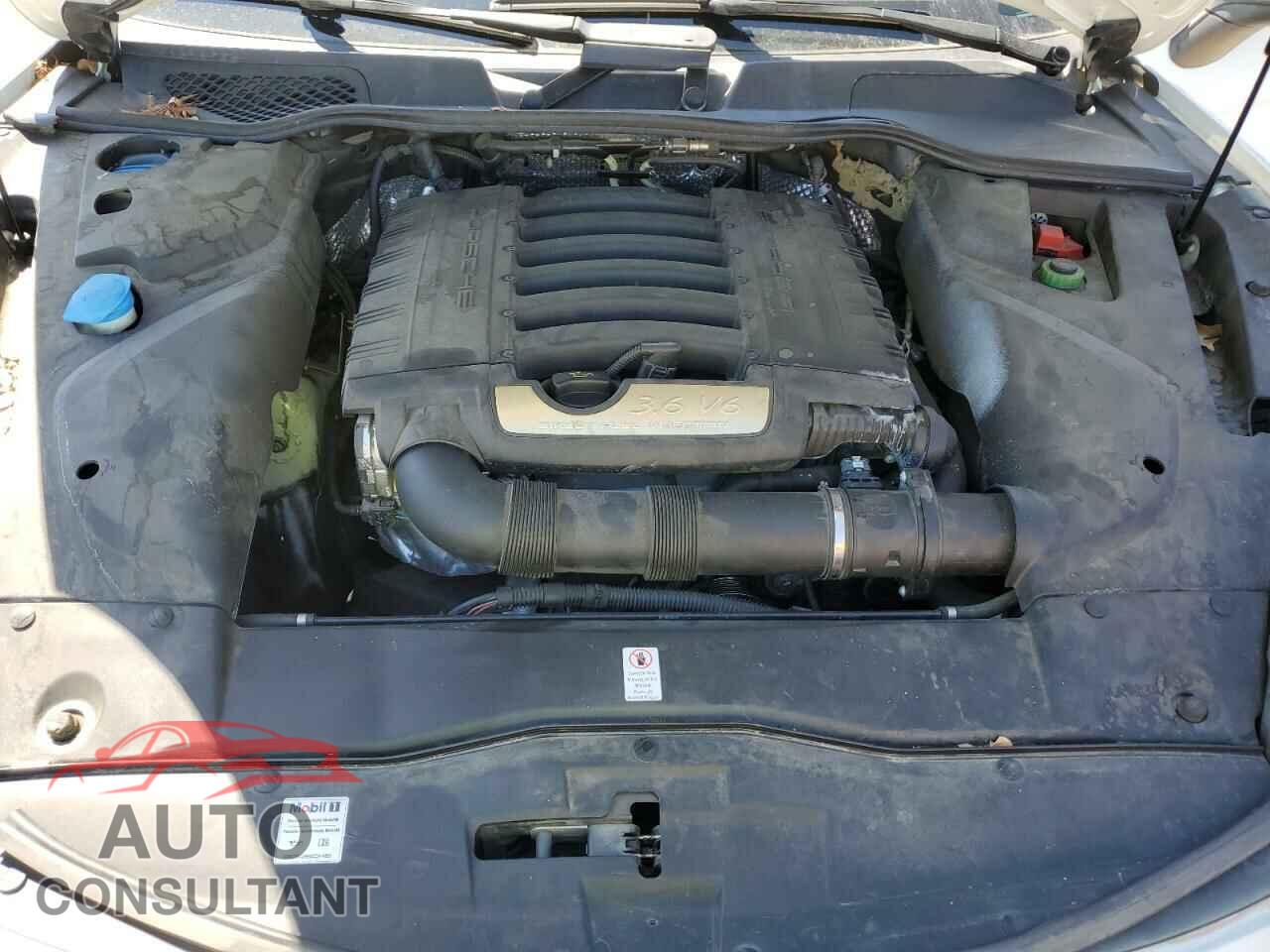 PORSCHE CAYENNE 2017 - WP1AA2A22HKA82633
