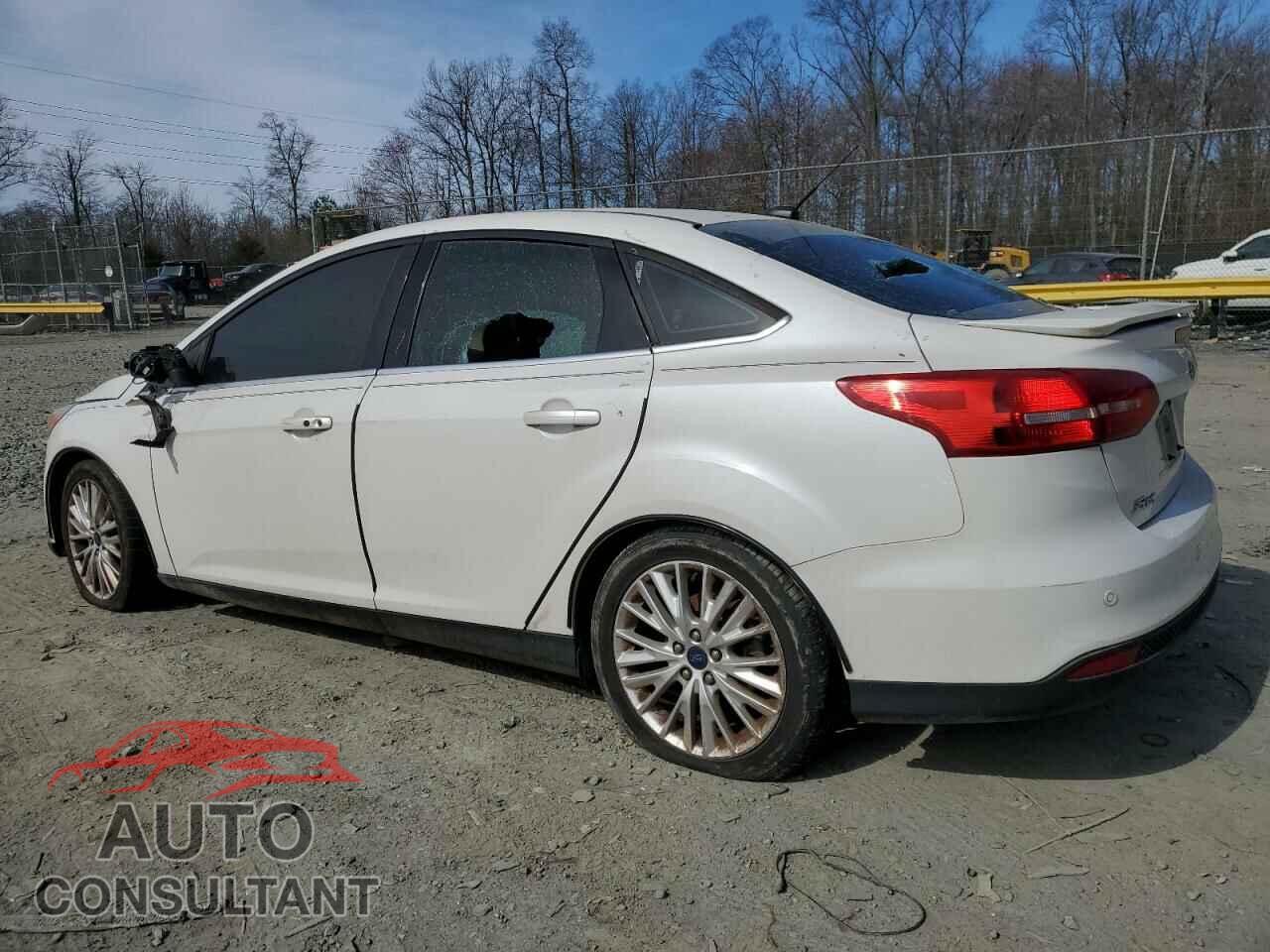 FORD FOCUS 2015 - 1FADP3J28FL378093