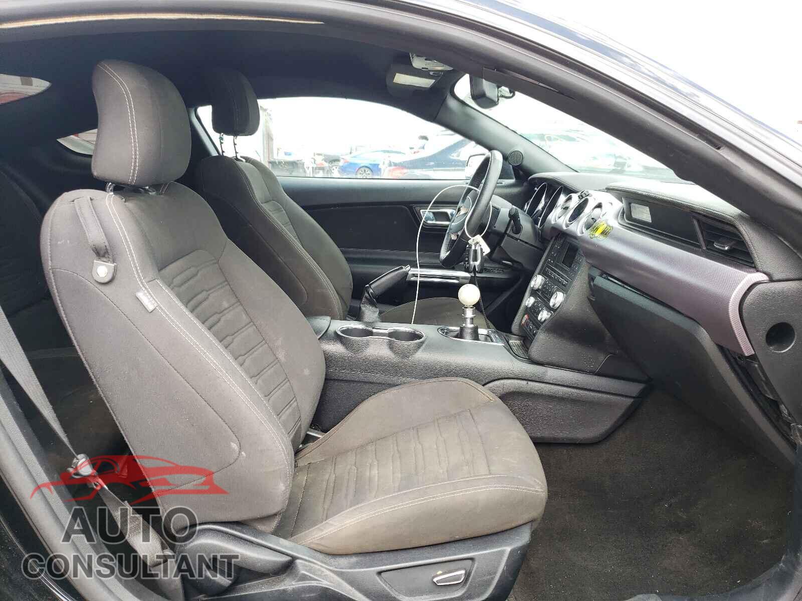 FORD MUSTANG 2017 - 1FA6P8CF5H5227175