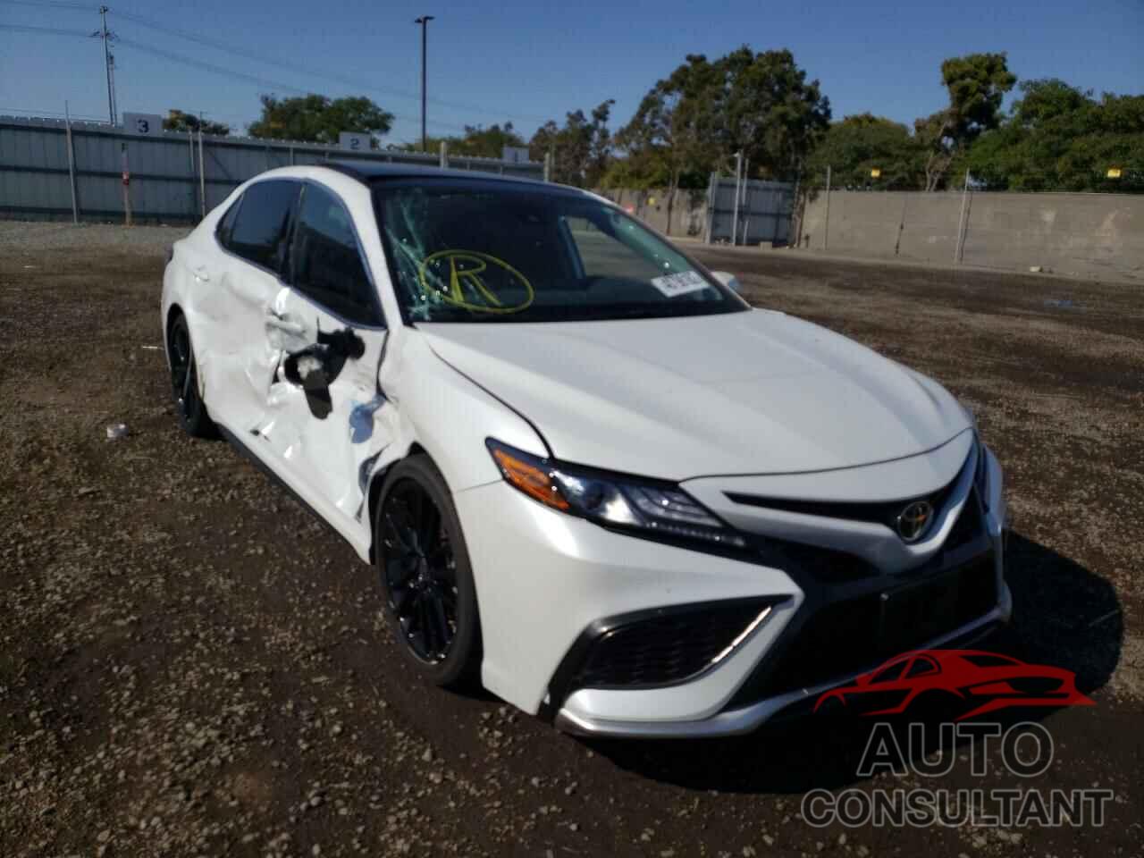 TOYOTA CAMRY 2021 - 4T1K61AK5MU579316