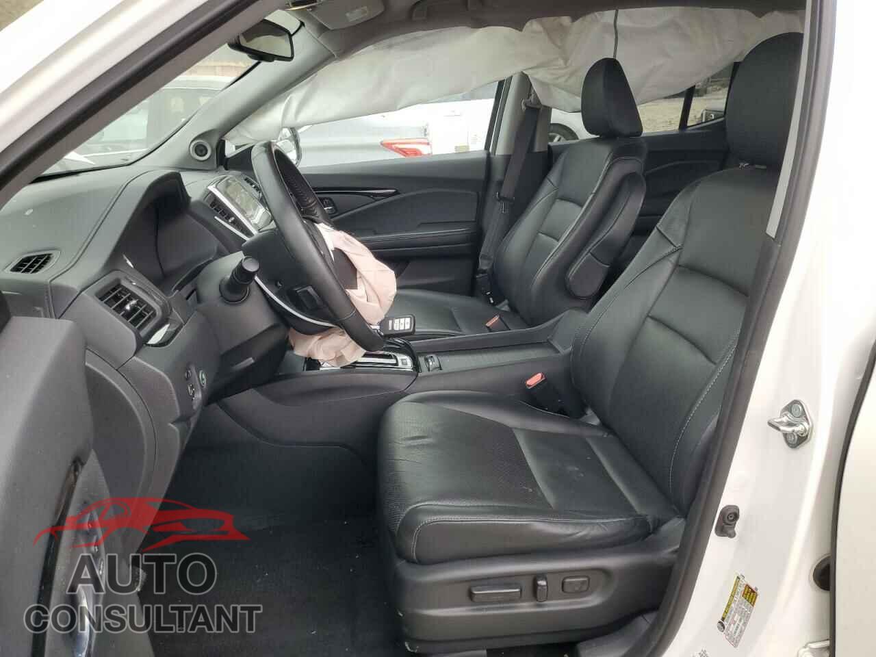 HONDA RIDGELINE 2017 - 5FPYK3F7XHB037144