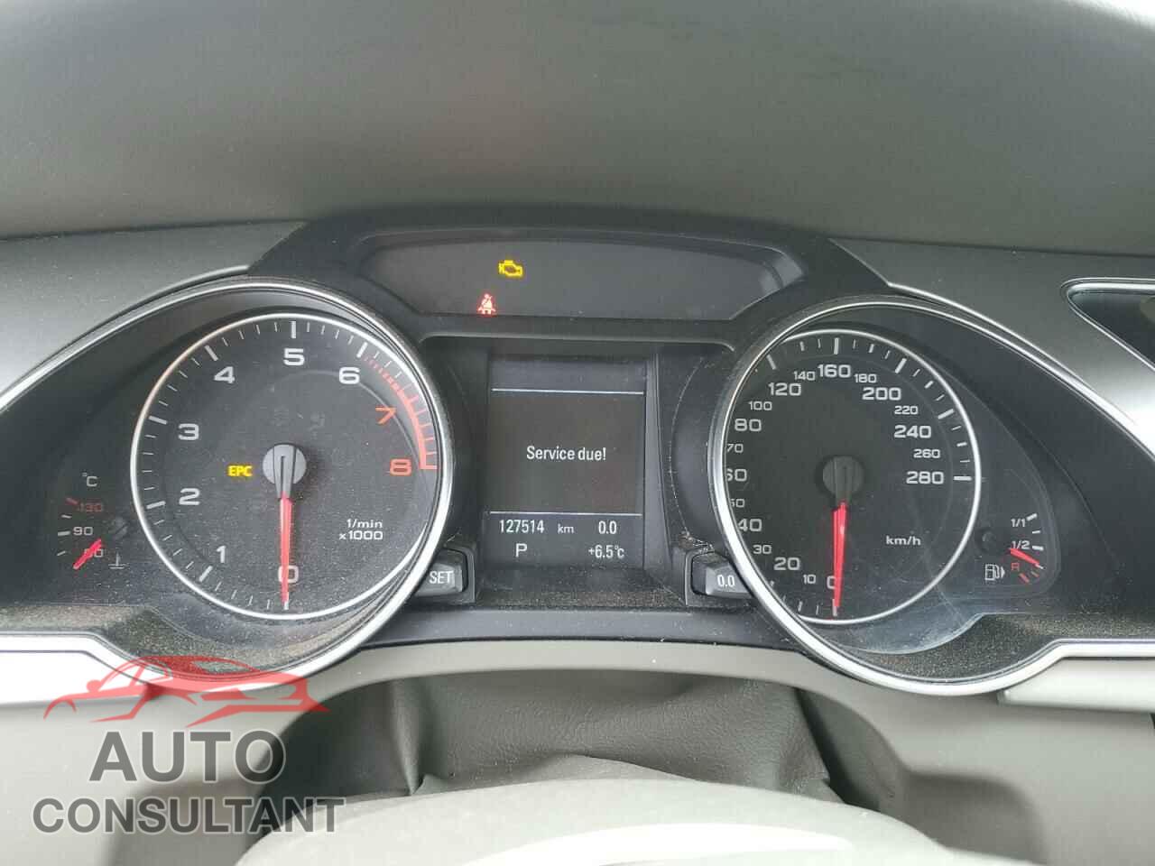AUDI A5 2011 - WAUVFBFR3BA036622