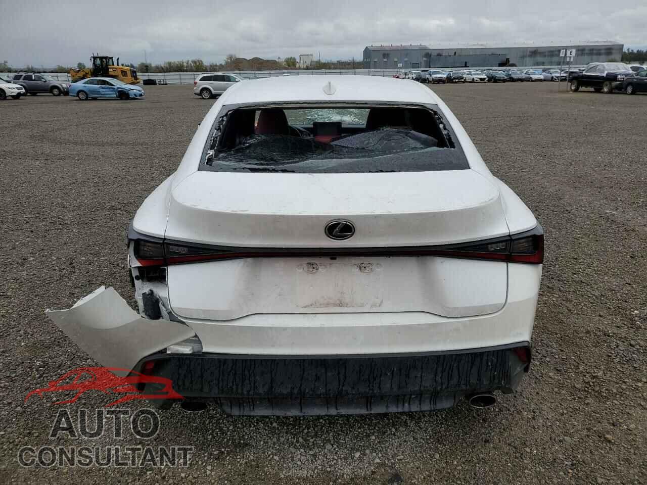 LEXUS IS 2021 - JTHAA1D20M5110315