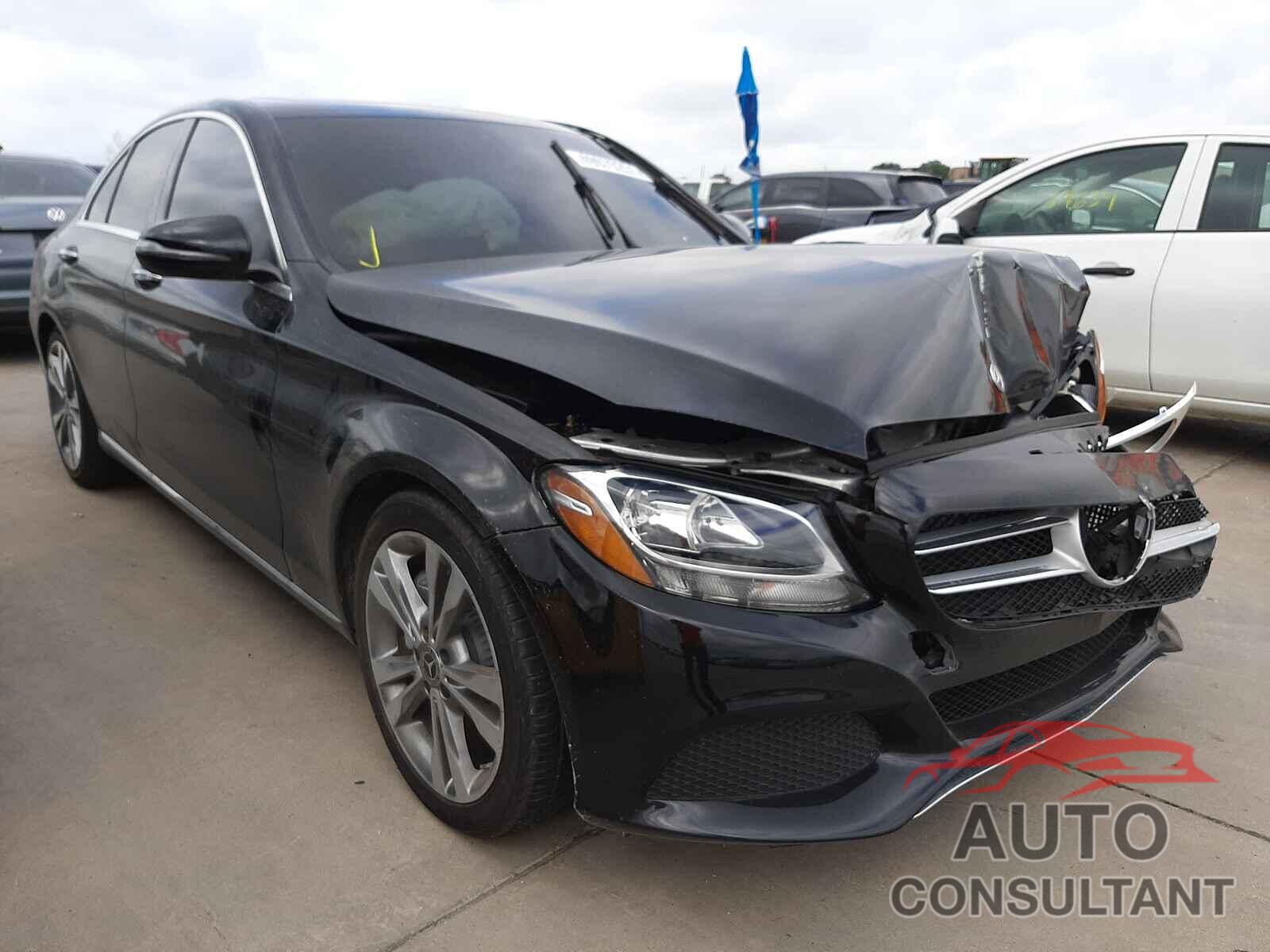 MERCEDES-BENZ C-CLASS 2018 - 55SWF4JB7JU277858
