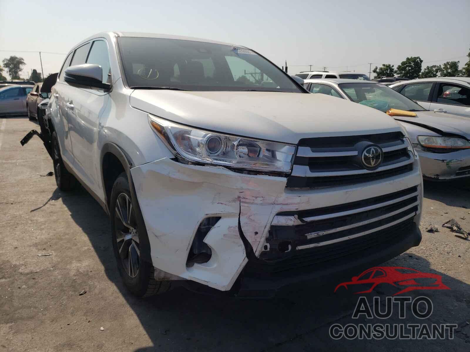 TOYOTA HIGHLANDER 2019 - 5TDBZRFH3KS967640