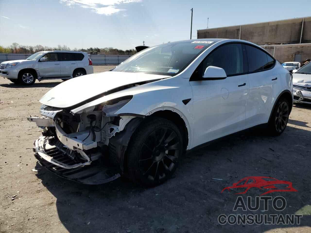 TESLA MODEL Y 2023 - 7SAYGDEEXPF688663