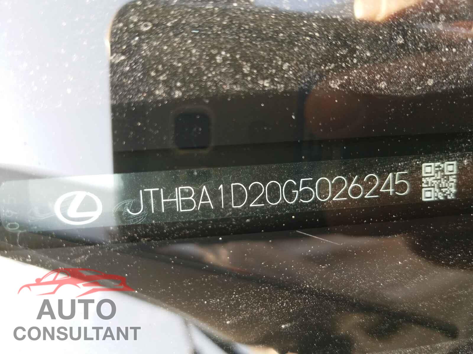 LEXUS IS 2016 - JTHBA1D20G5026245