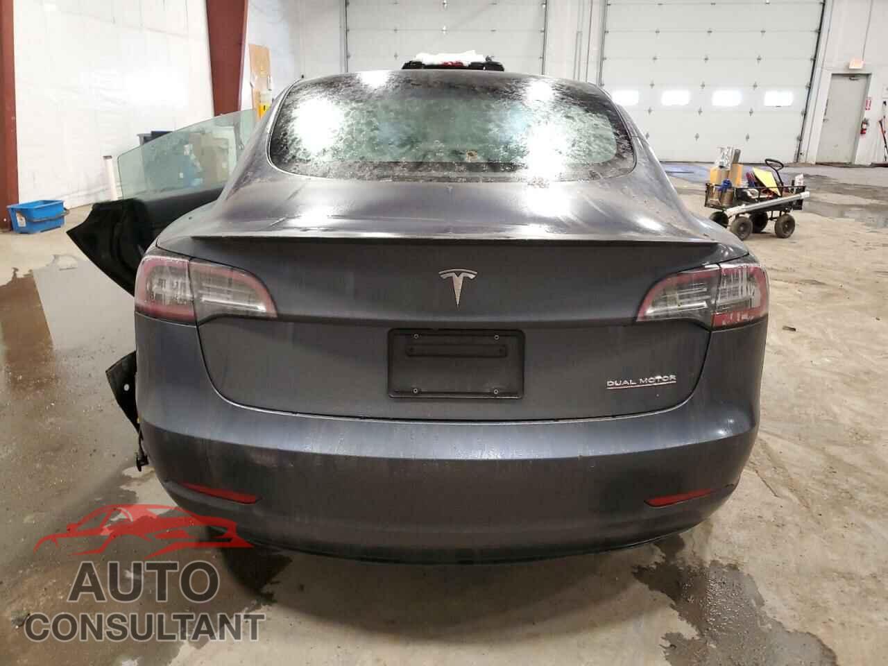TESLA MODEL 3 2022 - 5YJ3E1EC2NF337043