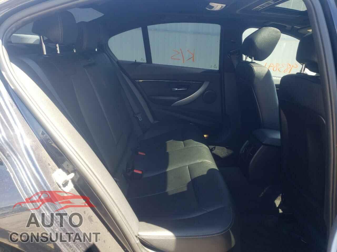 BMW 3 SERIES 2016 - WBA8E3G55GNU00637