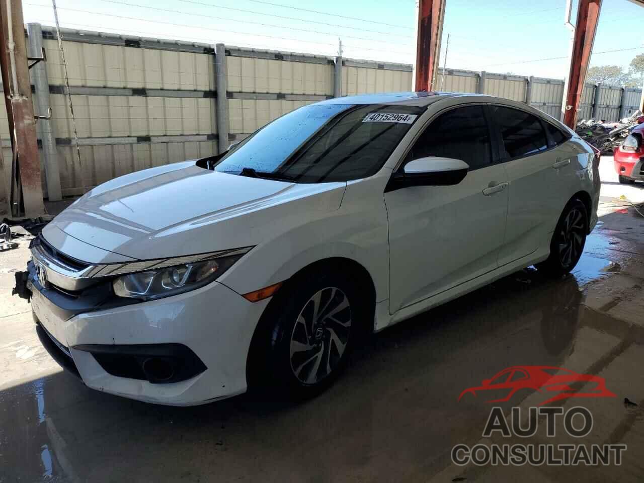 HONDA CIVIC 2018 - 2HGFC2F82JH526123