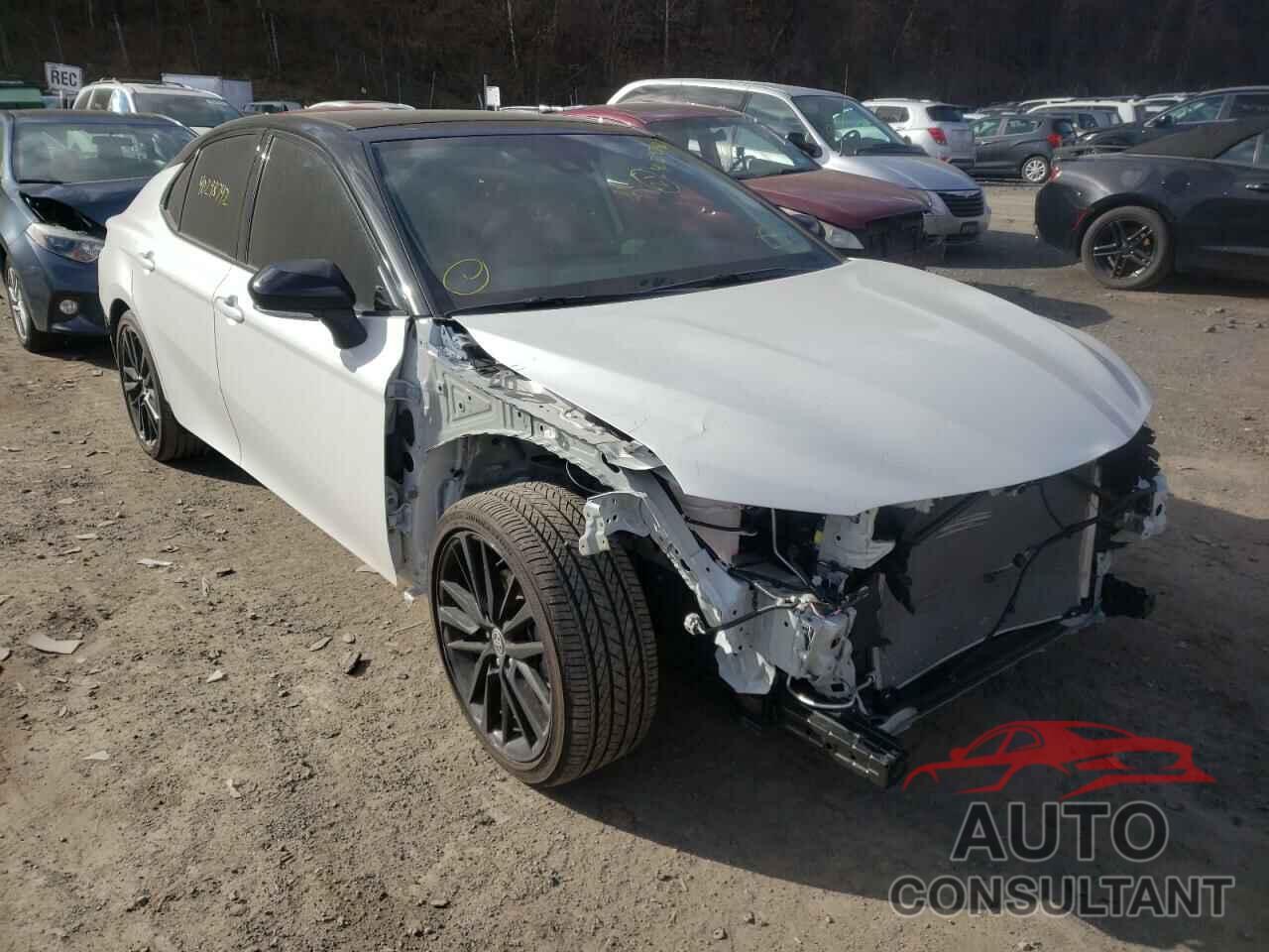 TOYOTA CAMRY 2021 - 4T1K61BK8MU035763