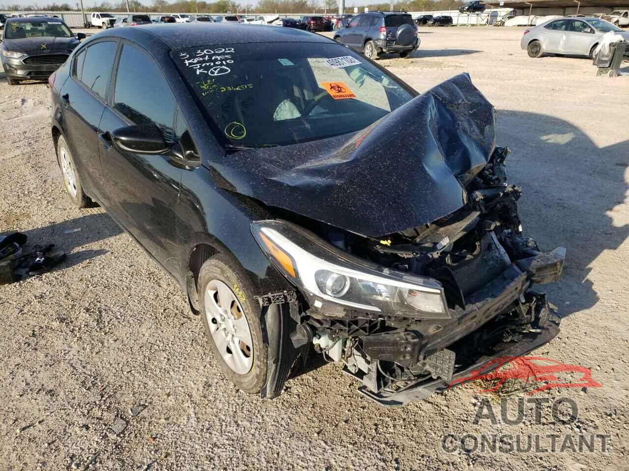 KIA FORTE 2018 - 3KPFL4A77JE236075