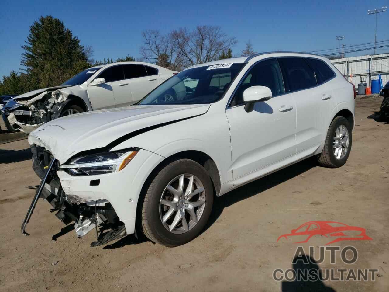 VOLVO XC60 2019 - LYV102RKXKB357762