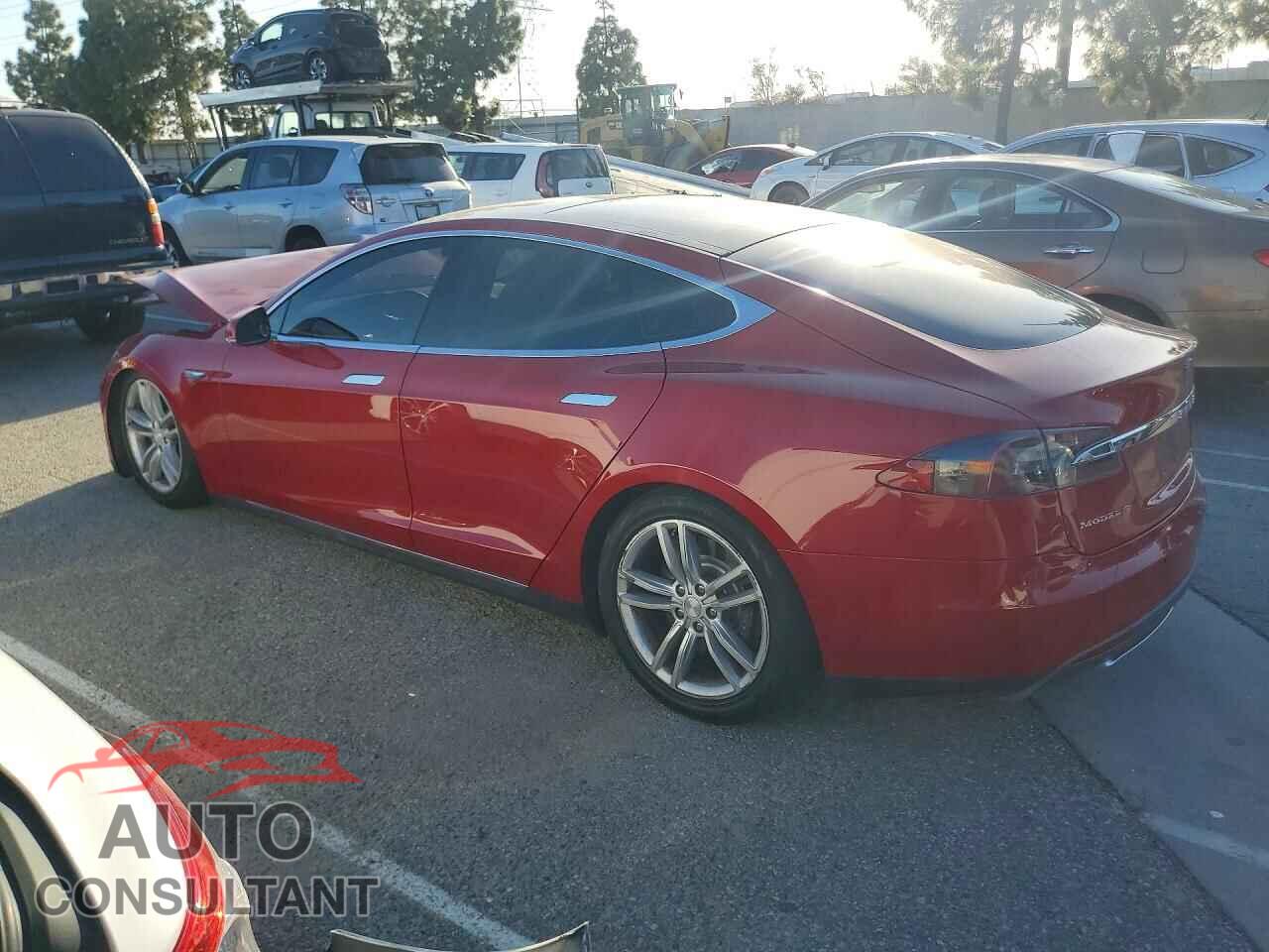 TESLA MODEL S 2015 - 5YJSA1E20FF117450