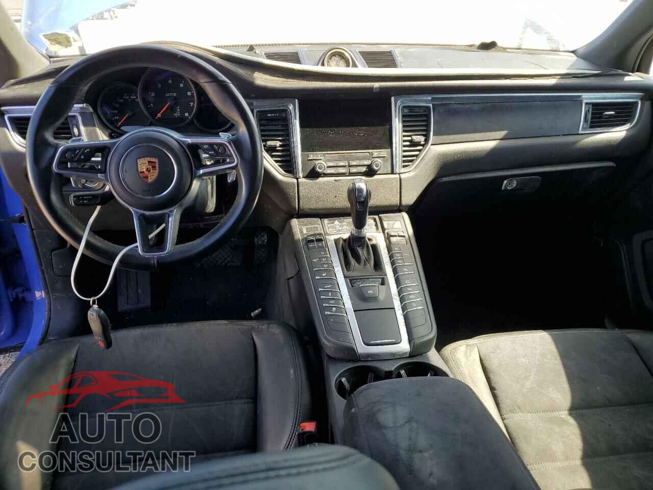 PORSCHE MACAN 2018 - WP1AG2A51JLB64751