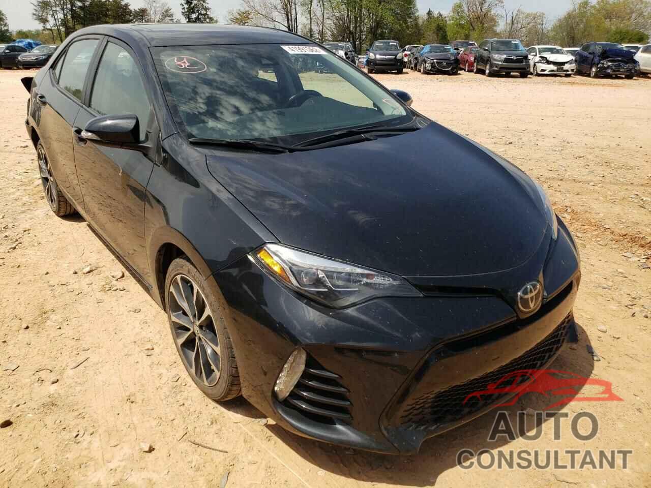 TOYOTA COROLLA 2018 - 5YFBURHE8JP834011