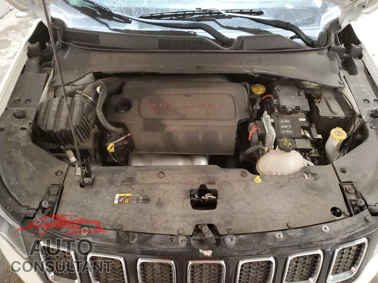 JEEP COMPASS 2018 - 3C4NJDBBXJT280801