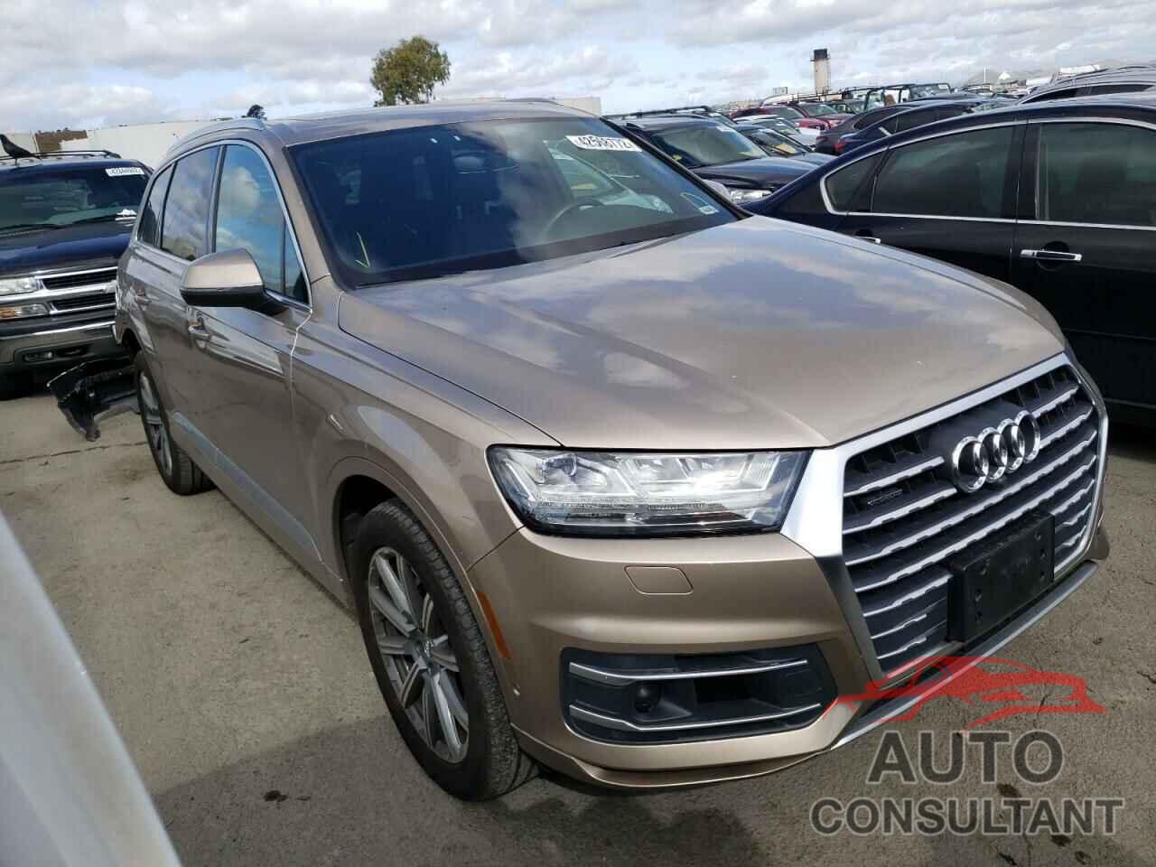 AUDI Q7 2019 - WA1LAAF7XKD002137