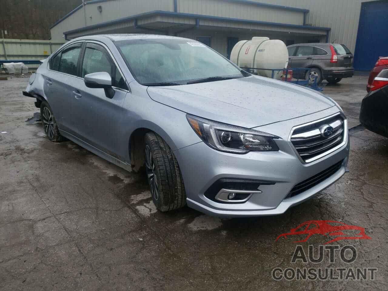 SUBARU LEGACY 2019 - 4S3BNAH65K3026104