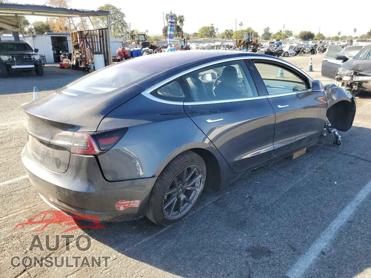 TESLA MODEL 3 2018 - 5YJ3E1EA7JF021193